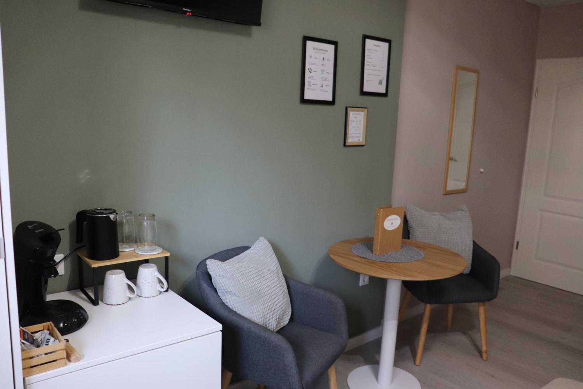 Pension Und Apartment Landhaus Fricke Calden ภายนอก รูปภาพ